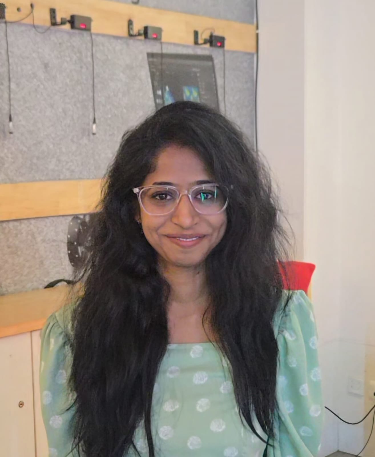 Nandhini R